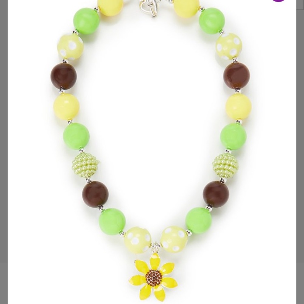 🌟NWT Child’s Sunflower Necklace